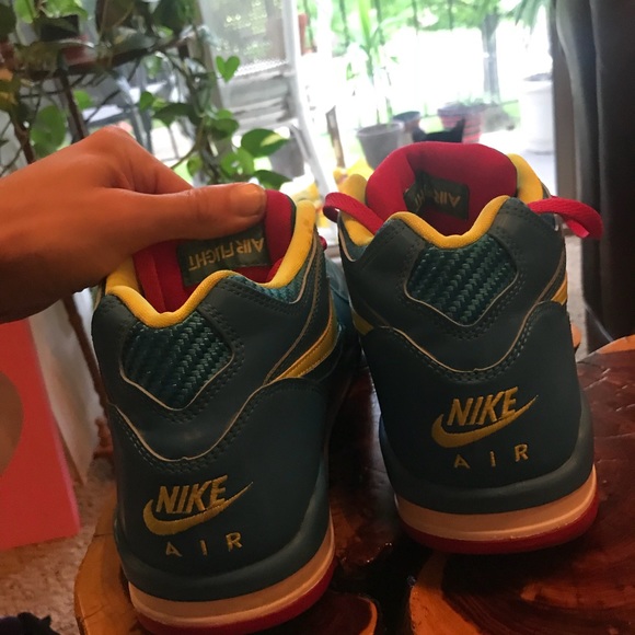 Nike Air Flight Classics. Size 10 Deadstock! - Picture 4 of 6